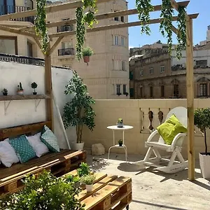 On Hostel Sliema