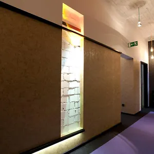 Cristall - Frankfurt Otel